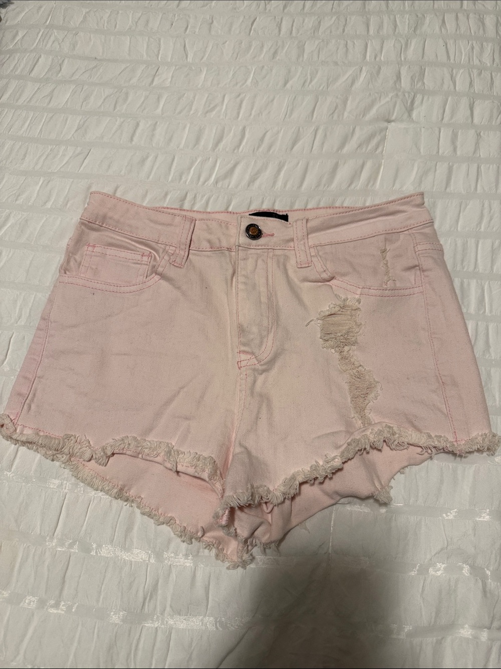 Women’s Light Pink Frayed Denim Shorts